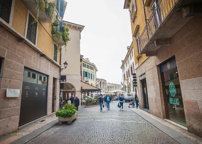 Italianflat - La Residenza Del Cantante Apartmán